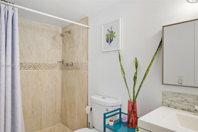 1805 Sans Souci Boulevard 334, North Miami, FL 33181