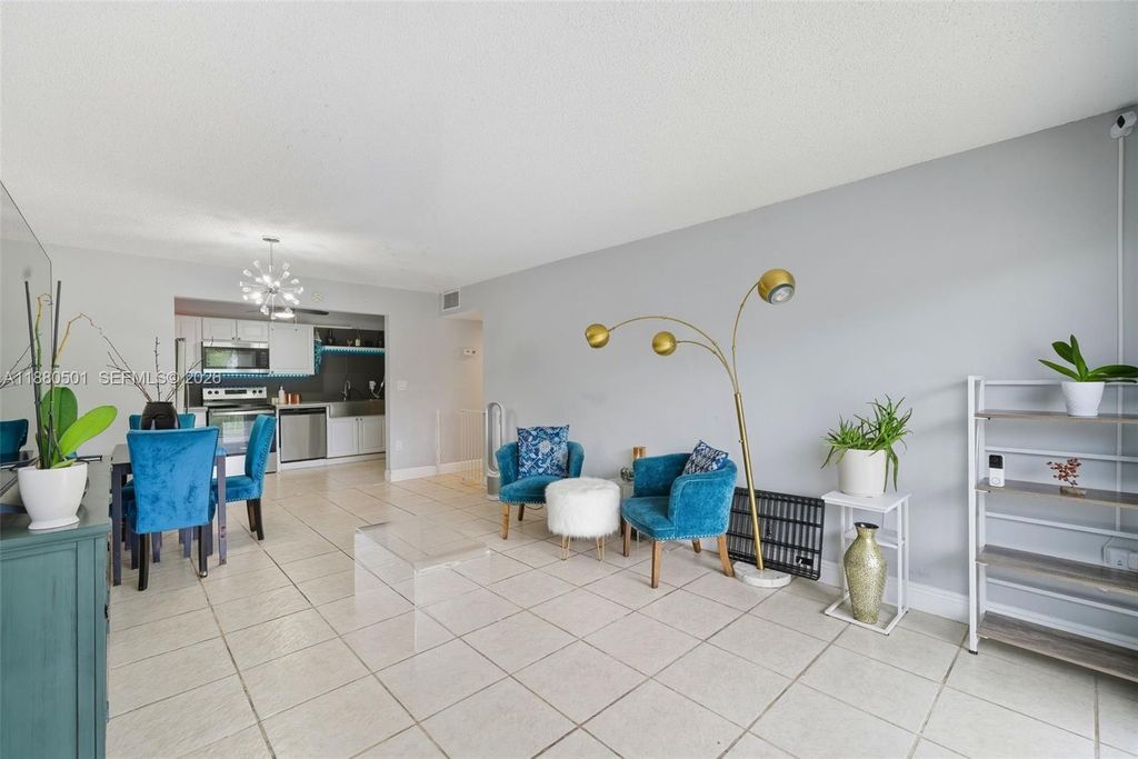 1805 Sans Souci Boulevard 334, North Miami, FL 33181