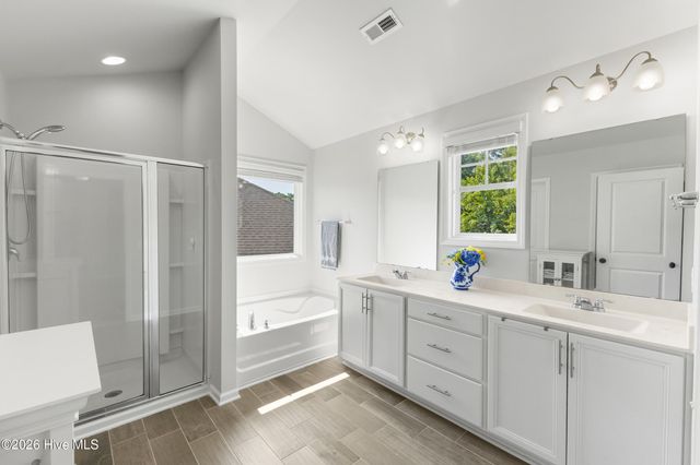 970 Keekle Lane SE, Leland, NC 28451