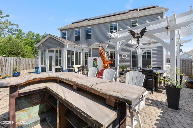 970 Keekle Lane SE, Leland, NC 28451