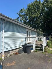 128 Grove Street, Mahwah, NJ 07430