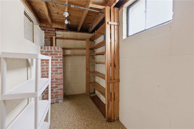 1429 Romano Dr, Bridgeville, PA 15017