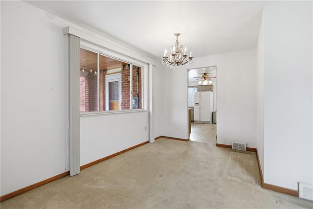 1429 Romano Dr, Bridgeville, PA 15017