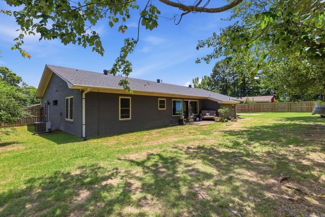 103 Byron St, Beebe, AR 72012