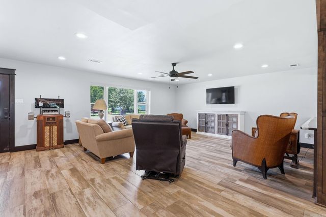 103 Byron St, Beebe, AR 72012