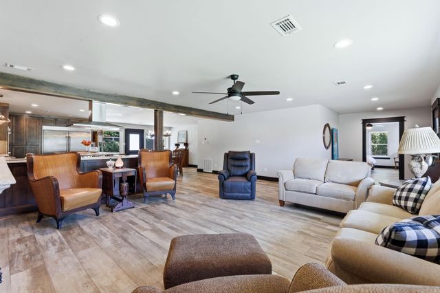103 Byron St, Beebe, AR 72012