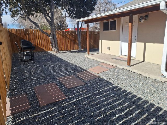 1598 W Alameda Avenue, Denver, CO 80223