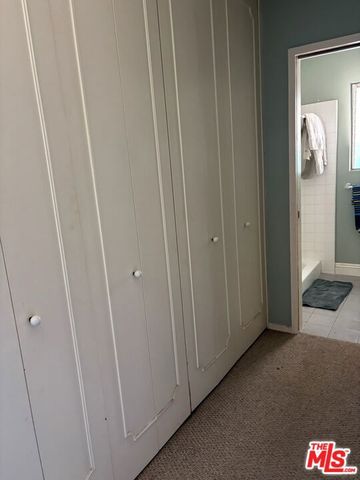 3497 Redwood Avenue, Los Angeles, CA 90066