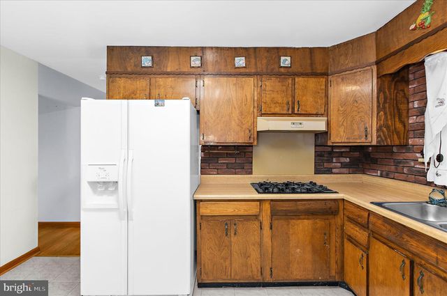 133 CEDAR HILL RD, Baltimore, MD 21225