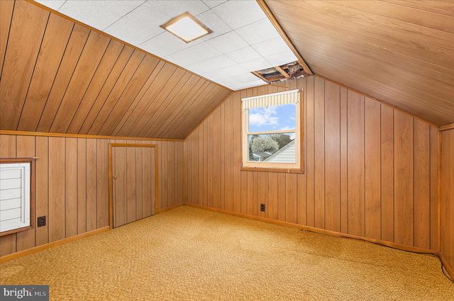 133 CEDAR HILL RD, Baltimore, MD 21225