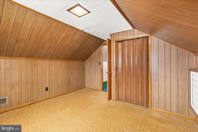 133 CEDAR HILL RD, Baltimore, MD 21225