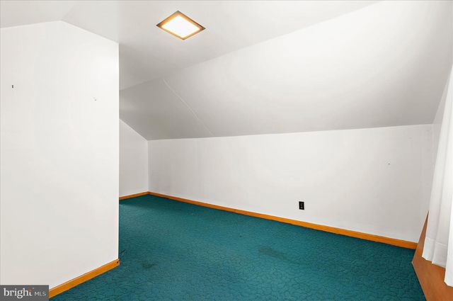 133 CEDAR HILL RD, Baltimore, MD 21225