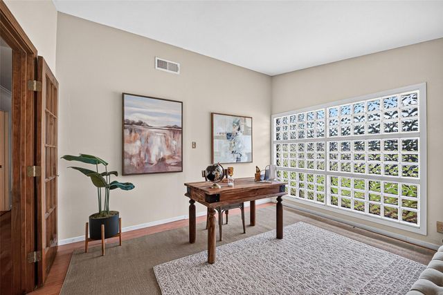 9650 Meadowcroft Drive, Houston, TX 77063