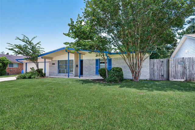9650 Meadowcroft Drive, Houston, TX 77063