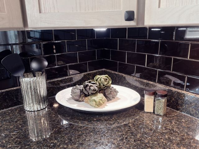 123 Delaware Dr, Clarksville, TN 37042