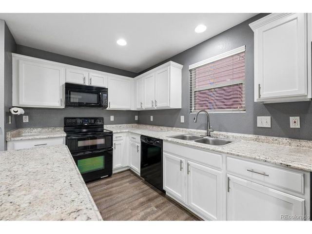 333 Diablo Pl, Lochbuie, CO 80603