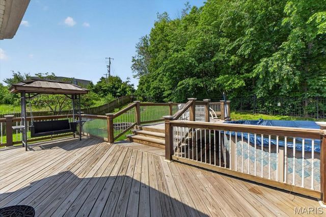 530 Sandra Way, Winfield, MO 63389