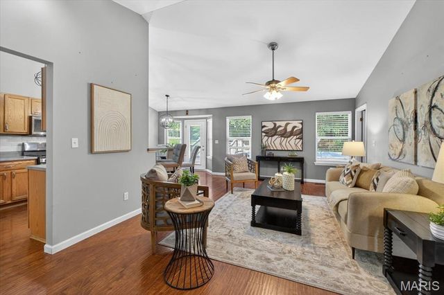 530 Sandra Way, Winfield, MO 63389