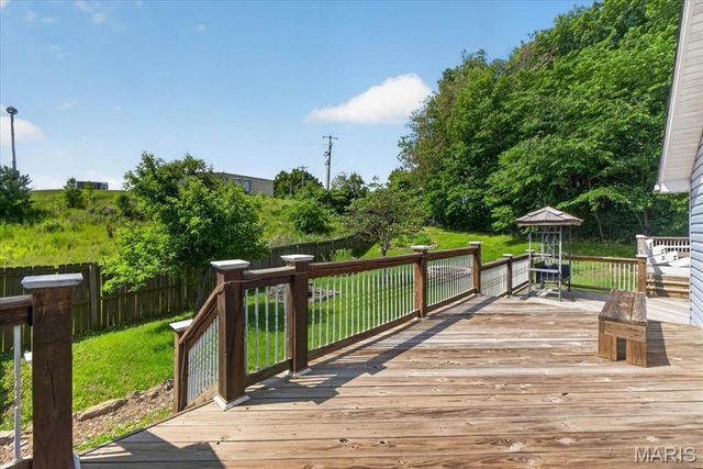530 Sandra Way, Winfield, MO 63389