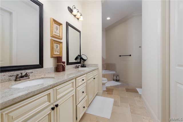 1650 Jack Warner 2204, Tuscaloosa, AL 35401