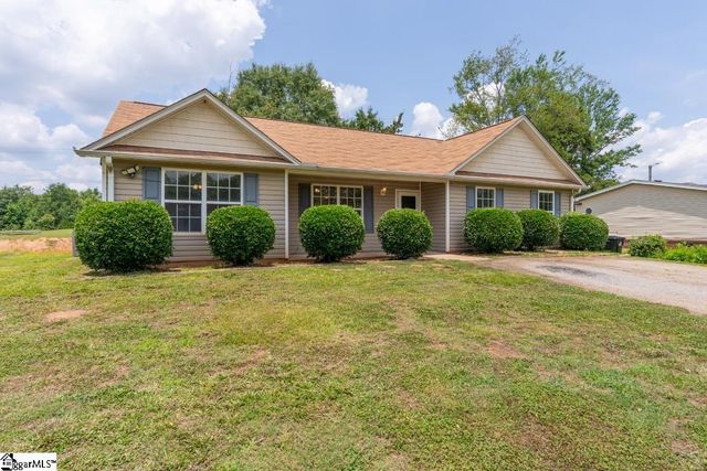366 Edwards Road, Duncan, SC 29365