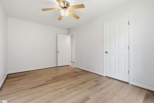 366 Edwards Road, Duncan, SC 29365