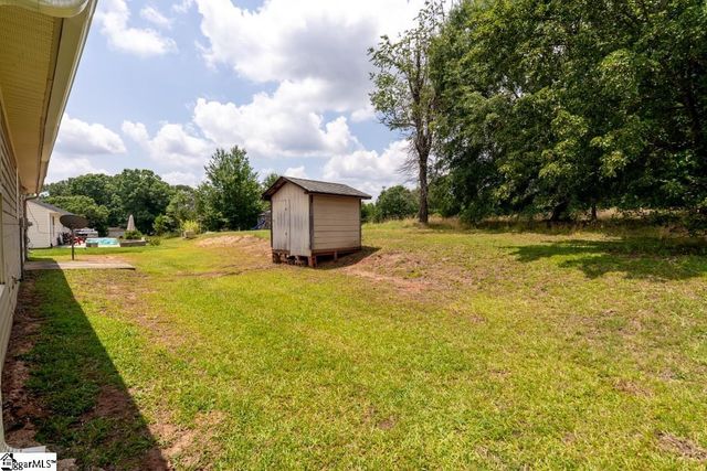 366 Edwards Road, Duncan, SC 29365