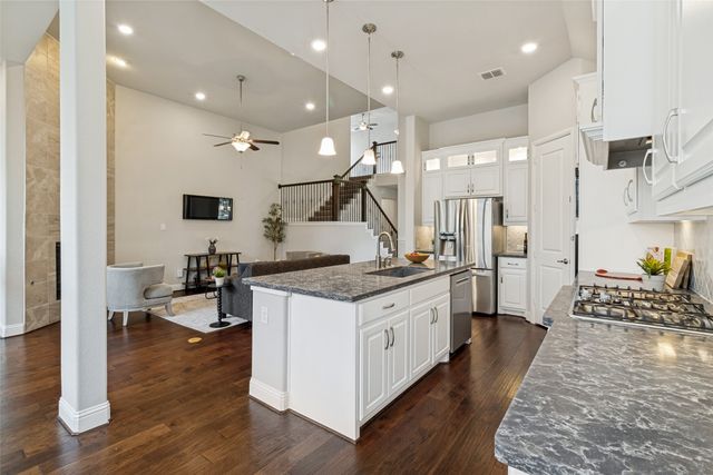 17614 Lily Court, Dallas, TX 75252