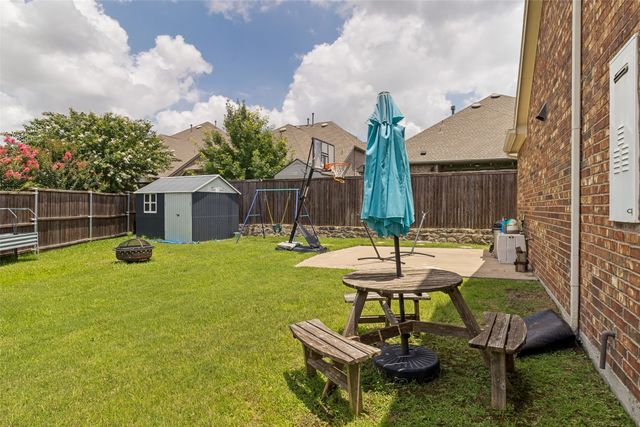 17614 Lily Court, Dallas, TX 75252