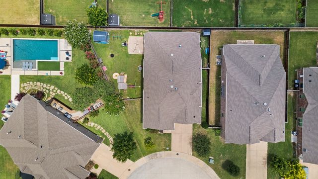 17614 Lily Court, Dallas, TX 75252