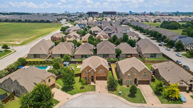17614 Lily Court, Dallas, TX 75252