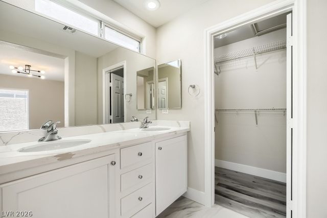 8134 Golden Flowers Street, Las Vegas, NV 89139