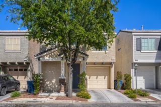 8134 Golden Flowers Street, Las Vegas, NV 89139