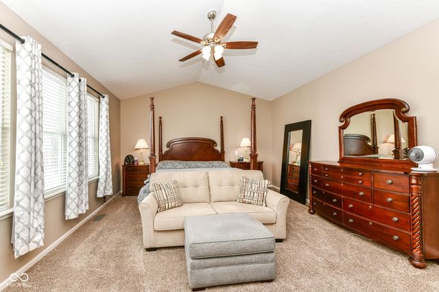 11904 Suncatcher Drive, Fishers, IN 46037