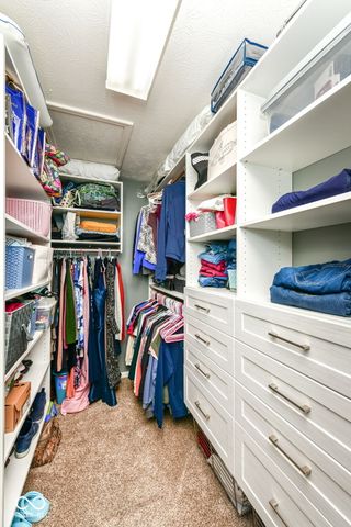 11904 Suncatcher Drive, Fishers, IN 46037