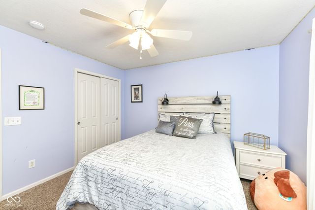 11904 Suncatcher Drive, Fishers, IN 46037