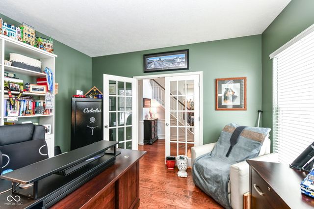 11904 Suncatcher Drive, Fishers, IN 46037