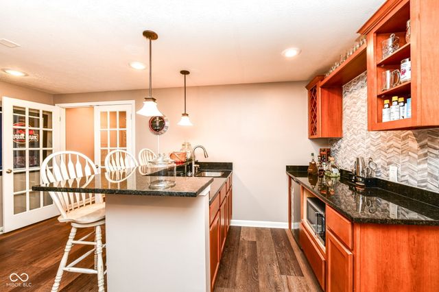 11904 Suncatcher Drive, Fishers, IN 46037