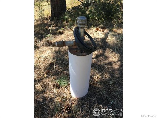 84 Copper Hill Road, Glen Haven, CO 80532