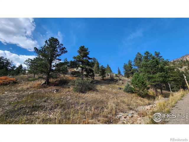 84 Copper Hill Road, Glen Haven, CO 80532