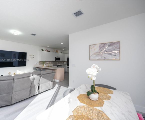 28510 SW 134th Avenue, Homestead, FL 33033