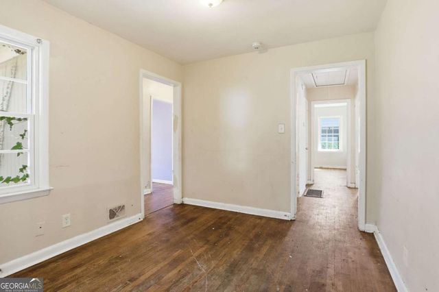 256 Silver Springs Circle SW, Atlanta, GA 30310