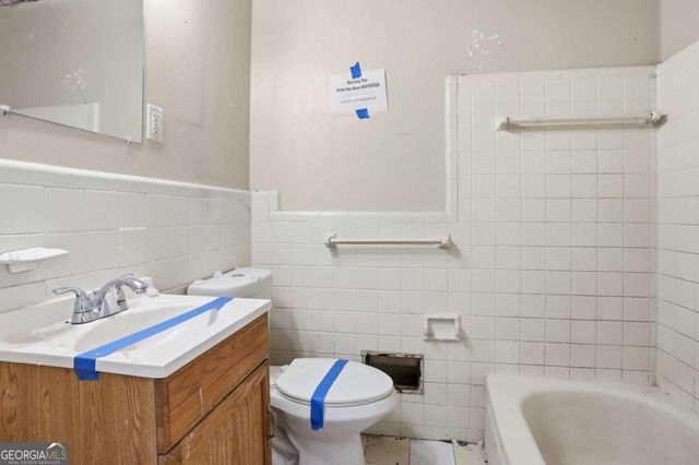 256 Silver Springs Circle SW, Atlanta, GA 30310