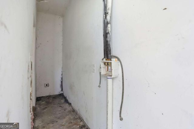 256 Silver Springs Circle SW, Atlanta, GA 30310