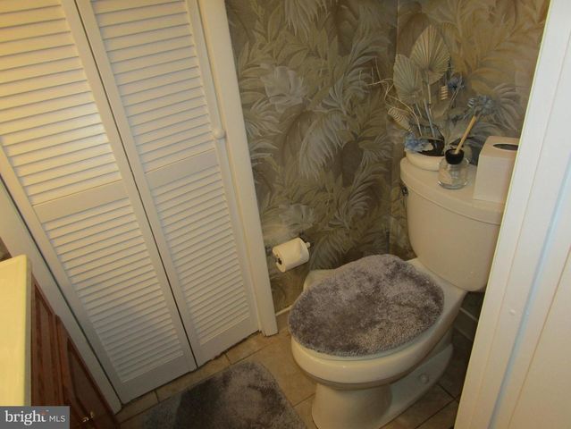 8409 GIBBS PL, Philadelphia, PA 19153
