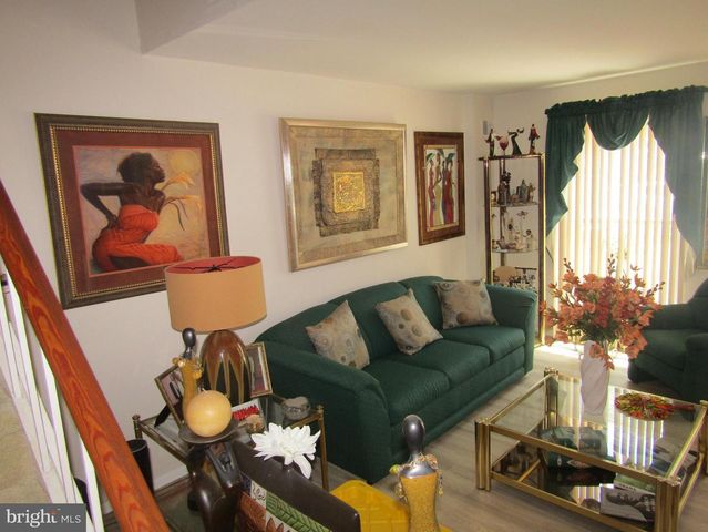 8409 GIBBS PL, Philadelphia, PA 19153