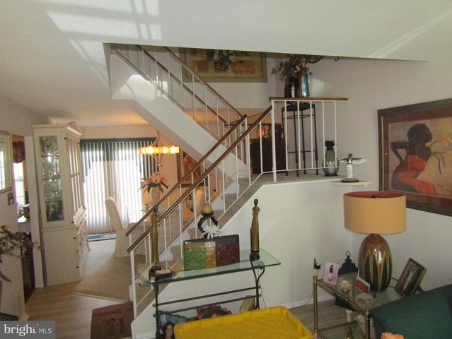 8409 GIBBS PL, Philadelphia, PA 19153