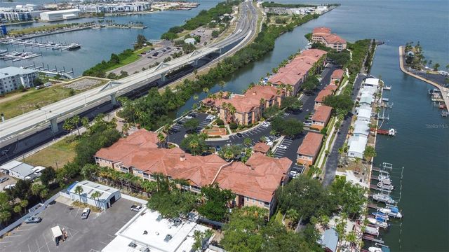 5000 CULBREATH KEY WAY 1-309, Tampa, FL 33611