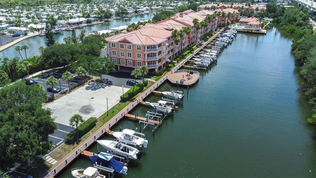 5000 CULBREATH KEY WAY 1-309, Tampa, FL 33611