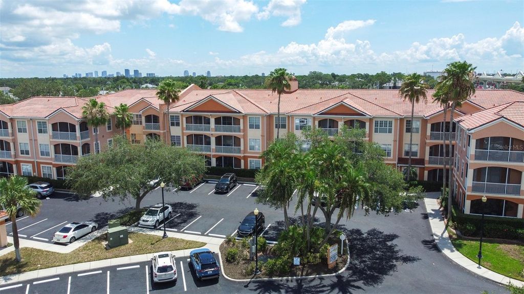 Image 38 of property listing at 5000 CULBREATH KEY WAY 1-309, Tampa, FL 33611